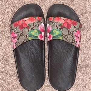 Authentic Gucci Bloom Slides ✨